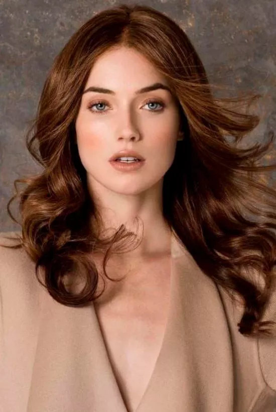Cascade New Pelucas pelo natural de Ellen Wille Cascade New Pelucas pelo natural de Ellen Wille